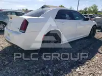 2020 Chrysler 300 photo