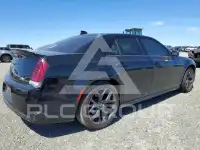 2020 Chrysler 300 фото