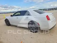 2020 Chrysler 300 photo