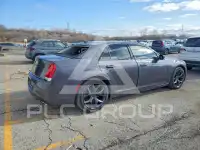 2020 Chrysler 300 фото