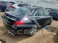 2020 Mercedes Benz C-Class фото