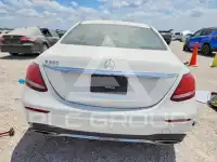 2020 Mercedes Benz E-Class фото