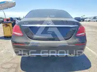 2020 Mercedes Benz E-Class фото