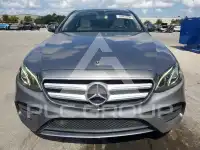 2020 Mercedes Benz E-Class photo