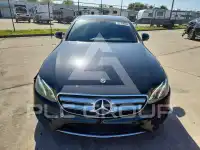 2020 Mercedes Benz E-Class фото