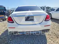 2020 Mercedes Benz E-Class фото