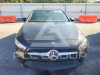 2020 Mercedes Benz A фото