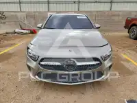 2020 Mercedes Benz A фото