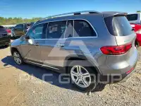 2020 Mercedes Benz GLB photo