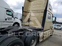 2020 Volvo VNL фото
