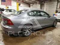 2020 Volvo S60 photo