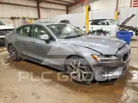 2020 Volvo S60 photo