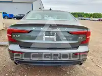 2020 Volvo S60 photo