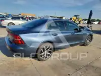 2020 Volvo S60 photo