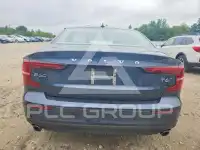2020 Volvo S60 photo
