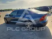 2020 Volvo S60 photo