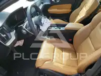 2020 Volvo S60 фото