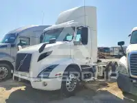 2020 Volvo  photo