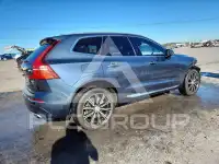 2020 Volvo XC60 photo