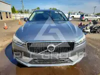 2020 Volvo XC60 фото