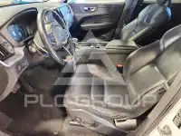 2020 Volvo XC60 фото