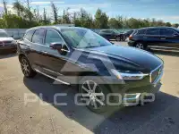 2020 Volvo XC60 photo