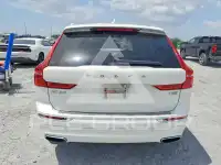 2020 Volvo XC60 фото