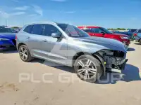 2020 Volvo XC60 фото