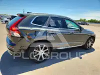 2020 Volvo XC60 photo
