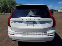 2020 Volvo XC90 photo