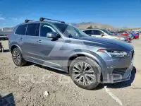 2020 Volvo XC90 photo