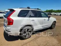2020 Volvo XC90 фото