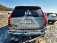 2020 Volvo XC90 фото