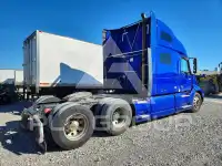 2020 Volvo VNL photo