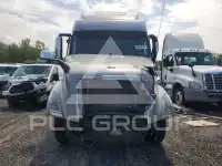2020 Volvo VNL photo