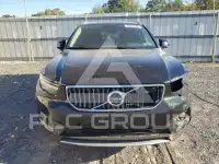2020 Volvo XC40 фото