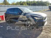 2020 Volvo XC40 фото