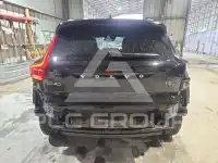 2020 Volvo XC40 фото