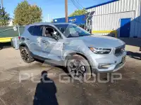 2020 Volvo XC40 photo