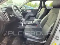 2020 Volvo XC40 фото