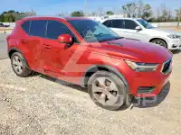 2020 Volvo XC40 фото
