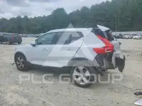 2020 Volvo XC40 фото