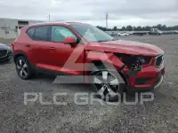 2020 Volvo XC40 photo