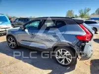 2020 Volvo XC40 фото