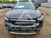 2020 Volvo XC40 фото