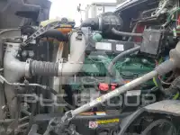 2020 Volvo VNR фото