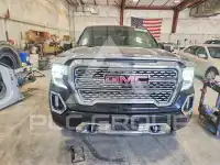 2020 GMC Sierra photo