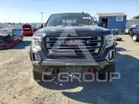 2020 GMC Sierra photo