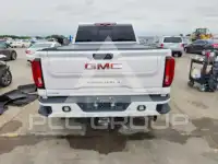 2020 GMC Sierra photo