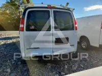 2020 GMC Savana фото